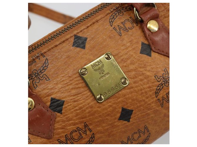 Borsa Boston Mini Vicetos Logogram MCM in PVC 2in1 Marrone Oro Auth 175597 D'oro - vista 12