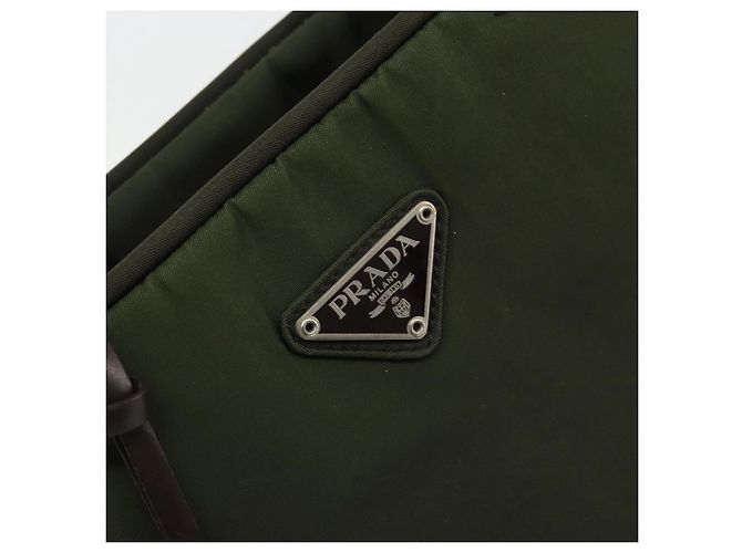 PRADA Tote Bag aus Nylon in Grün Silber authentisch 175696 - Ansicht 17