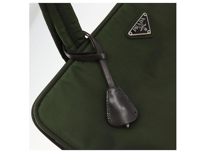 PRADA Tote Bag aus Nylon in Grün Silber authentisch 175696 - Ansicht 18