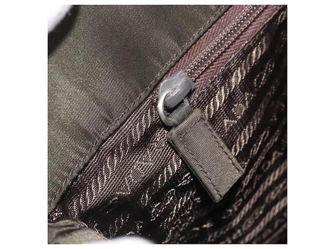 PRADA Tote Bag aus Nylon in Grün Silber authentisch 175696 - Ansicht 24