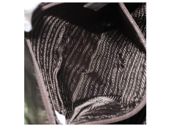 PRADA Tote Bag aus Nylon in Grün Silber authentisch 175696 - Ansicht 25