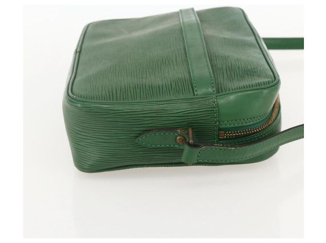 LOUIS VUITTON Borsa a Spalla Epi Trocadero 27 Verde M52314 LV Auth 175641 - vista 4