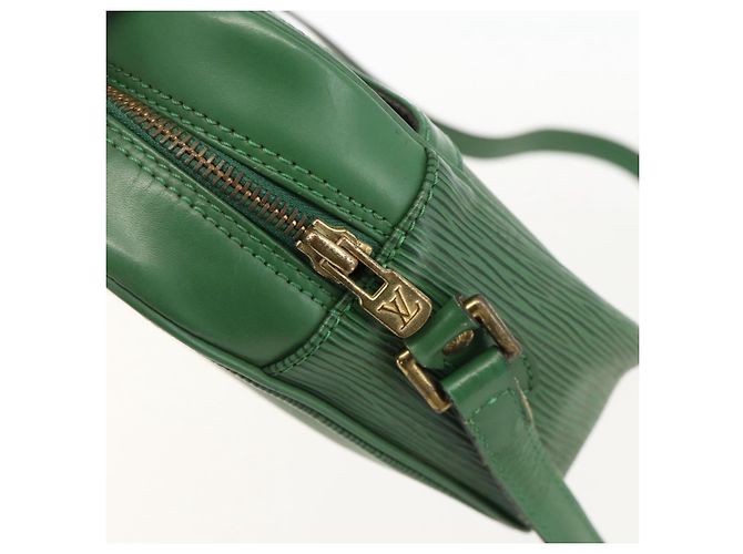LOUIS VUITTON Borsa a Spalla Epi Trocadero 27 Verde M52314 LV Auth 175641 - vista 8