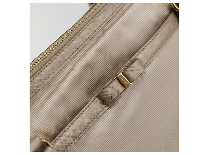 Borsa a mano Vala Ribbon in nylon rosa e oro Auth di Salvatore Ferragamo ka3946 - vista 17