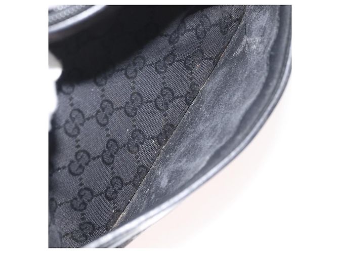 Borsa a Spalla GG Canvas Gucci Nera Oro 001 14 0412 Auth 175200 Nero D'oro - vista 23