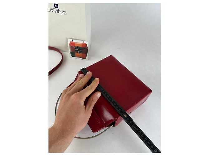 Bolsa de mão vintage Givenchy em couro texturizado vermelho - vista 12