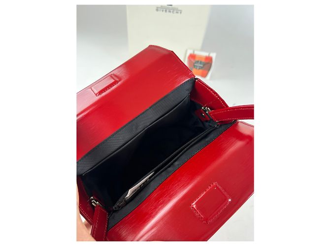 Bolsa de mão vintage Givenchy em couro texturizado vermelho - vista 3