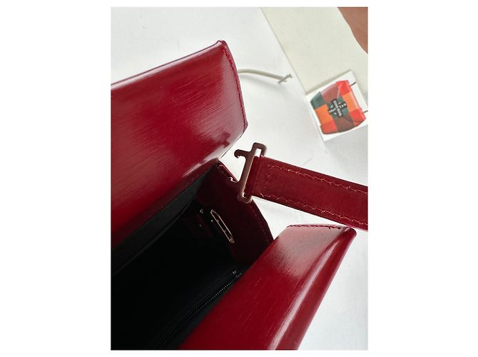 Bolsa de mão vintage Givenchy em couro texturizado vermelho - vista 5