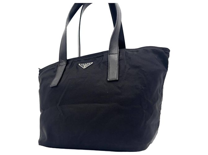 Borsa a spalla mini in nylon tessuto nero Prada - vista 2