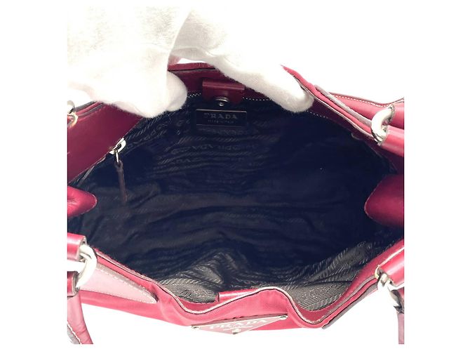 Borsa a spalla in nylon e pelle rossa Prada Rosso - vista 7