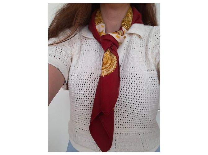 Foulard Hermès Selles in seta beige e bordeaux Bordò - vista 6