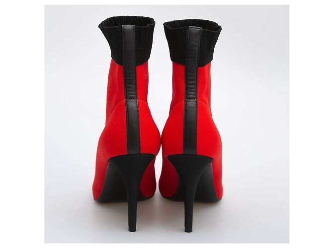 Rote und schwarze Stricksocken-Stiefel Chanel 2019 NWOB, Größe 41, gebraucht - Ansicht 3