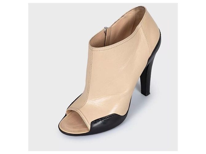 Beige Leder Open-Toe Ankle Boots von Chanel - Größe 40,5 gebraucht - Ansicht 3