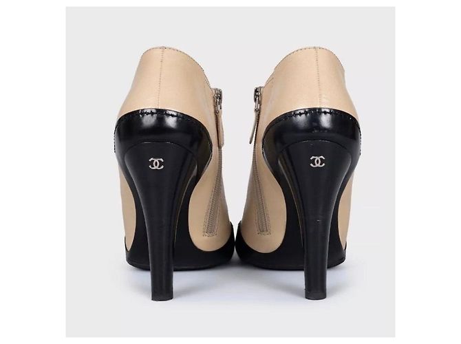 Beige Leder Open-Toe Ankle Boots von Chanel - Größe 40,5 gebraucht - Ansicht 4