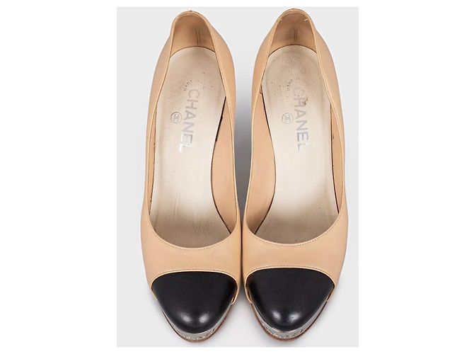 Beige Leder Blockabsatzpumps von Chanel - Größe 39,5 Gebraucht - Ansicht 2