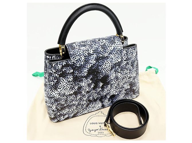 Louis Vuitton Capucines MM Taurillon 2way Limitato Bianco Blu navy - vista 3