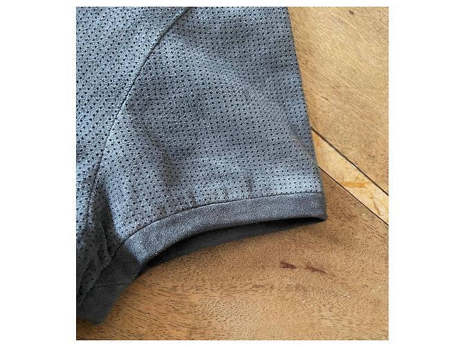 Stouls Grau-blaues Rundhals-T-Shirt 100% perforiertes Wildleder Größe S - Ansicht 8