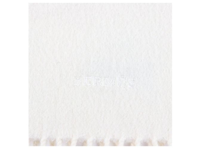 Stola in cashmere avorio Hermès Crudo - vista 4