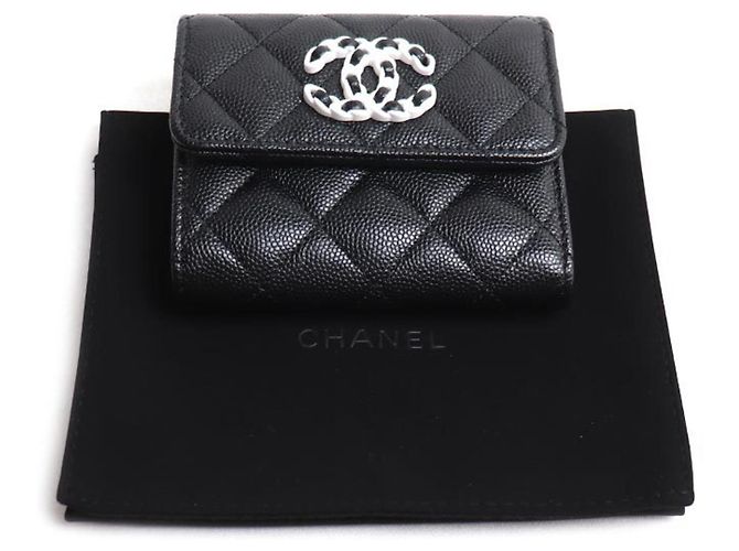 Chanel 19 Small Tri-Fold Geldbörse - Ansicht 8