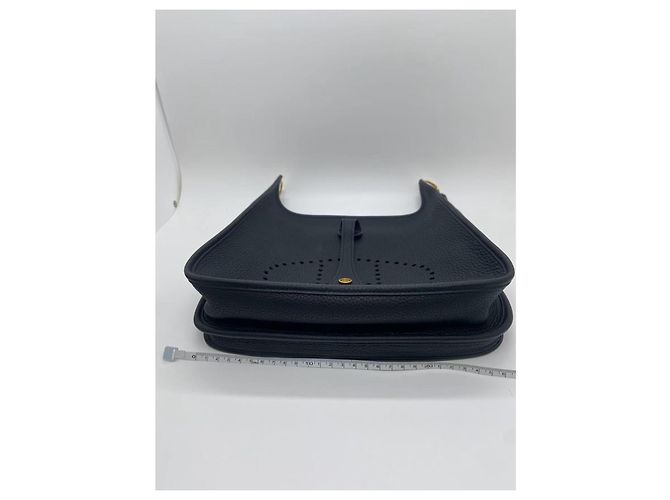 Borsa Hermès Evelyne 29 Nero Oro in pelle - vista 5