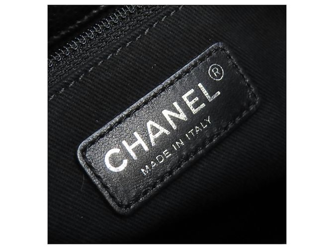 Chanel Matelassé Kettentasche Schwarz - Ansicht 14