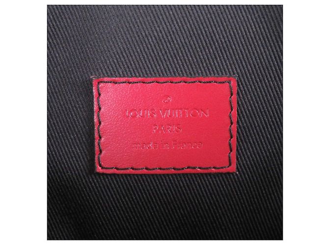 Sac à dos en cuir Epi Christopher PM M55565 de Louis Vuitton Multicolore - vue 11