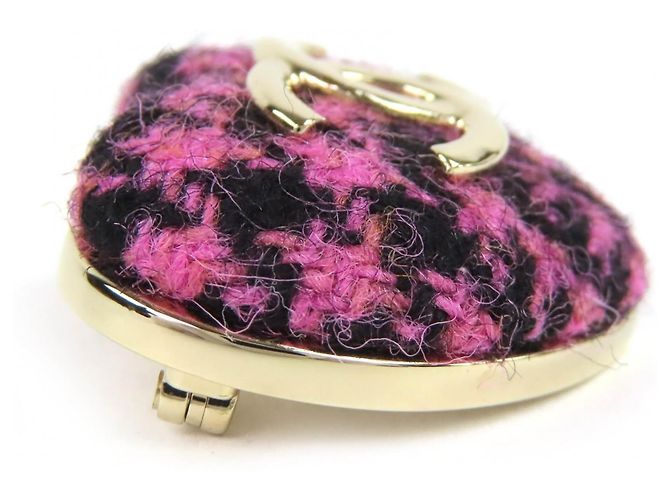 Spilla in tweed a forma di cuore Chanel Nero Rosa - vista 4