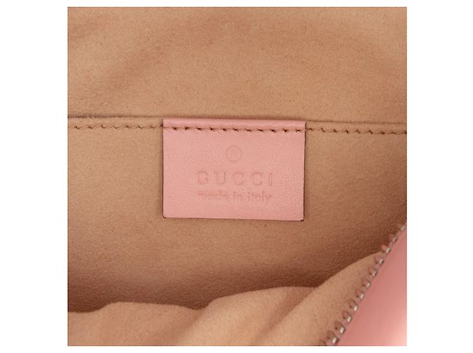 Gucci Mini GG Marmont in pelle matelassé rosa a tracolla - vista 5