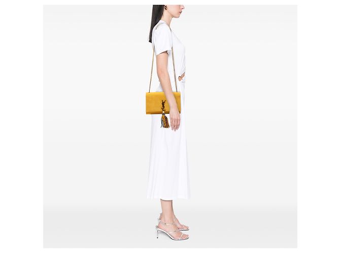 Saint Laurent Borsa a tracolla Kate Monogram in suede giallo medio con frange Senape - vista 7