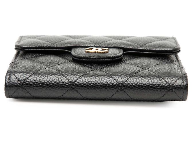 Billetera compacta con solapa de caviar acolchado negro CC Hermès - vista 3