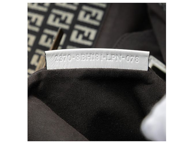 Schwarze Zucchino-Canvas-Tasche von Fendi - Ansicht 6
