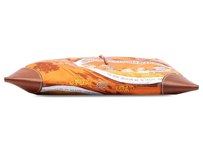 Hermès Arancione Seta e Barenia Gioco degli Omnibus e delle Dame Bianche Silky City PM - vista 3