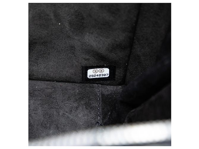 Vanity Beauty case da viaggio in vernice nera trapuntata CC di Chanel Nero - vista 5