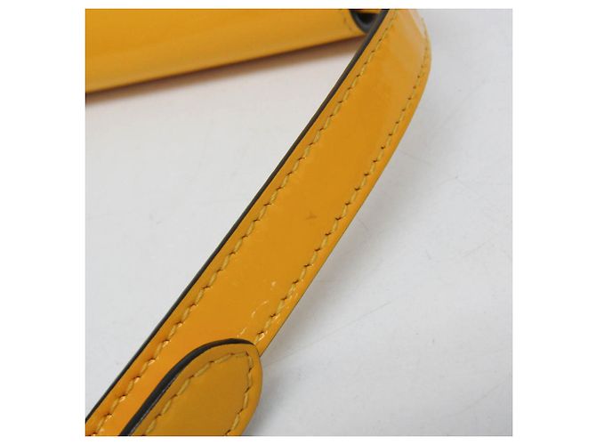Borsa a spalla in pelle donna Fendi Calligraphy 8BT317 Giallo - vista 11