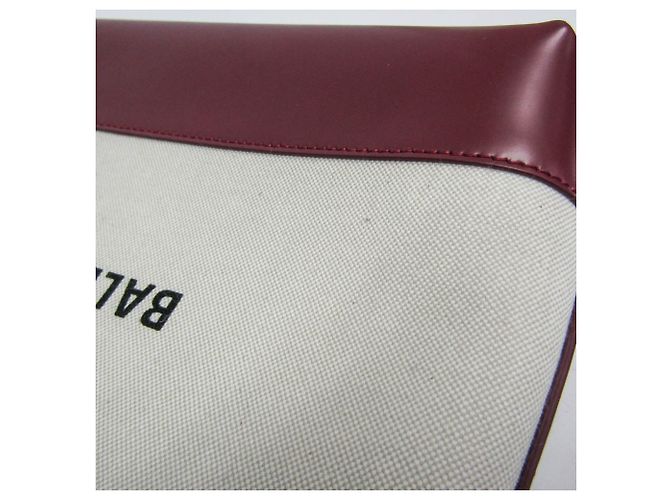 Borsa a tracolla Balenciaga blu navy 639497 Bordò Bianco sporco - vista 8