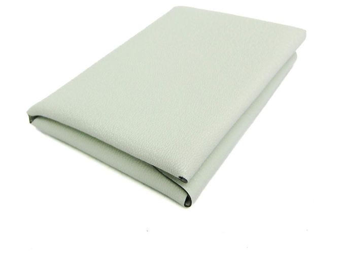 Tarjetero Calvi Duo de cuero de cabra Hermès Verde claro - vista 7