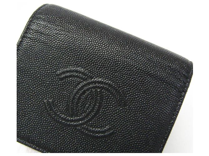 Portafoglio tri-fold da donna Chanel Coco Mark in nero - vista 7