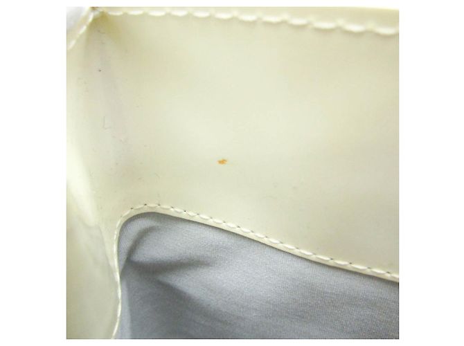 Louis Vuitton Monogram Vernis Reade PM Handtasche in Perle Weiß - Ansicht 12