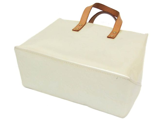 Louis Vuitton Monogram Vernis Reade PM Handtasche in Perle Weiß - Ansicht 2