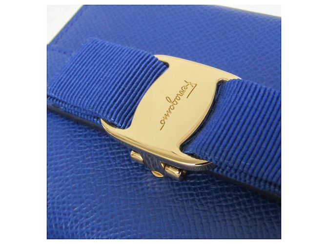 Cartera de cuero azul Vara de Salvatore Ferragamo - vista 9