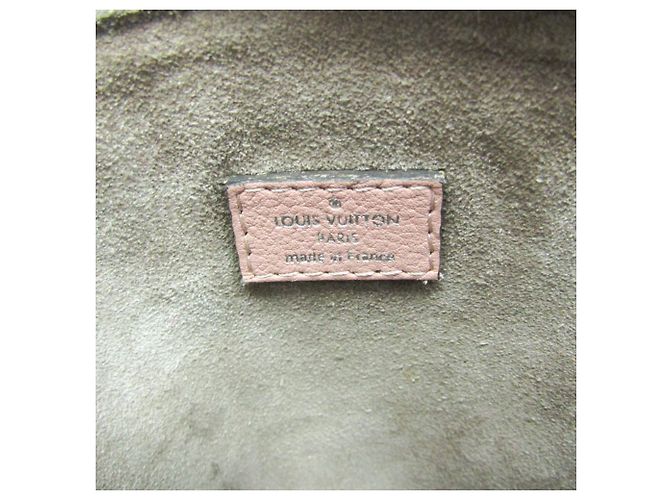 Borsa Parnassea Nano Lock-it di Louis Vuitton - vista 16