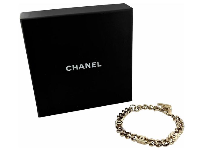 Bracciale a Catena Coco Mark B22S AB8299 di Chanel Bianco - vista 2