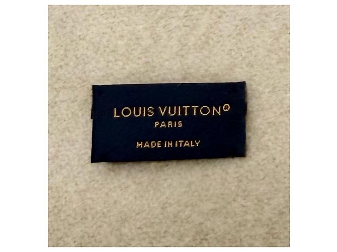 Stola in cashmere beige Louis Vuitton - vista 9