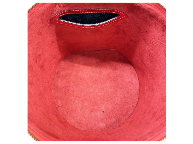 Borsa Louis Vuitton Epi Cannes in rosso castigliano - vista 4