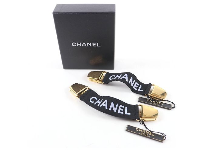 Timeless Bracciale Design Logo Chanel Vintage 94P A03530 Nero - vista 2
