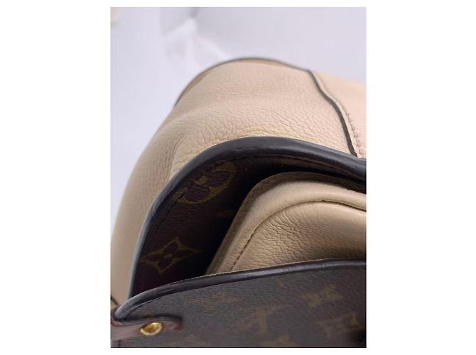 Borsa a tracolla Louis Vuitton Vaugirard in pelle marrone - vista 5