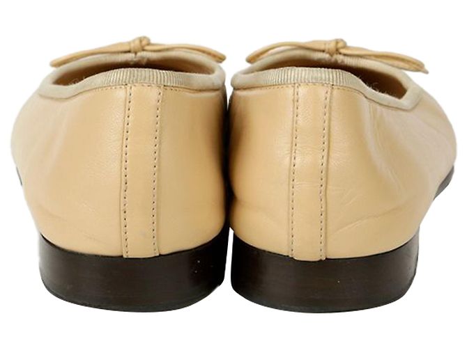 Chanel Scarpe basse bicolore Nero - vista 6