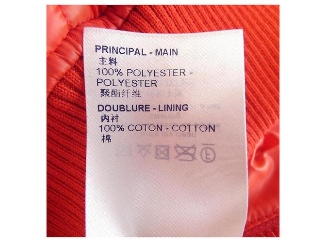 Chaqueta Louis Vuitton Roja - vista 3