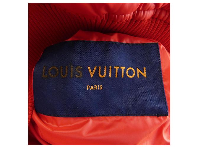 Chaqueta Louis Vuitton Roja - vista 4