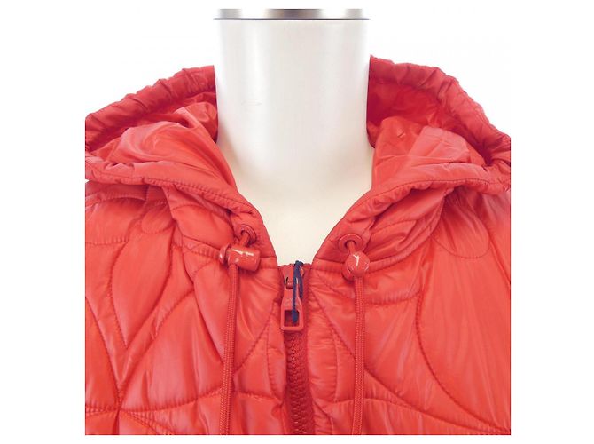 Chaqueta Louis Vuitton Roja - vista 5
